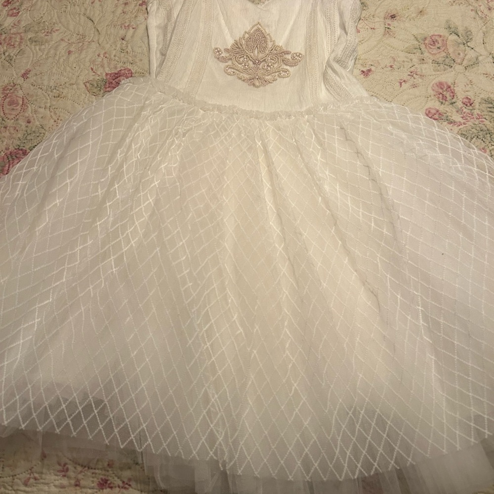 Ooh! La, La! Couture White Dress with Gold Embroidery